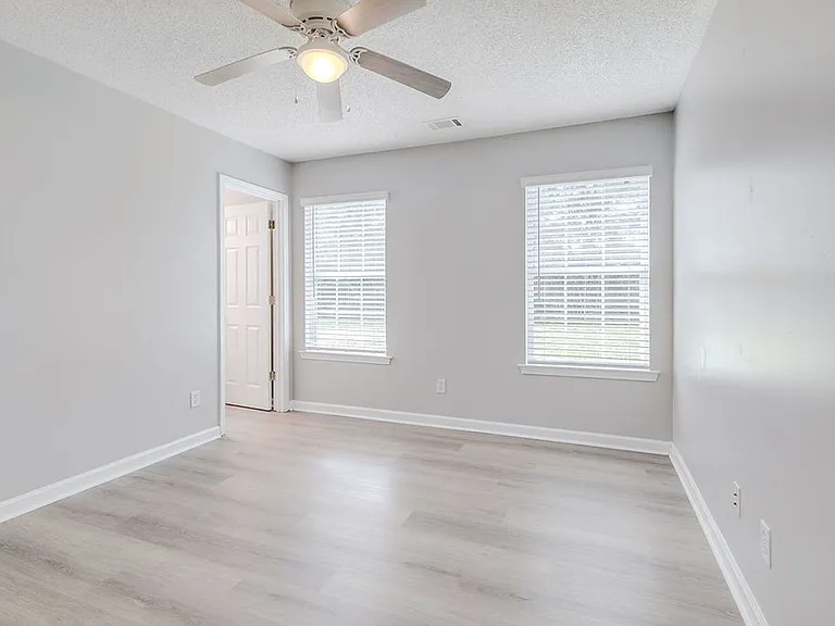 308 Barrister Cir — Photo 13