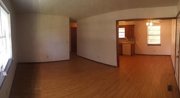 3rd image of 423 W 12th Ave #423