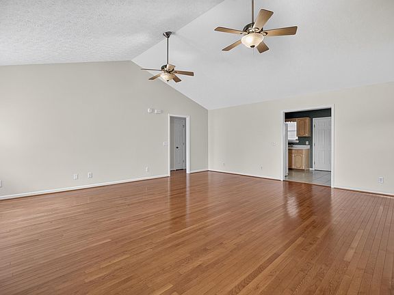 4th image of 216 Wilson Way