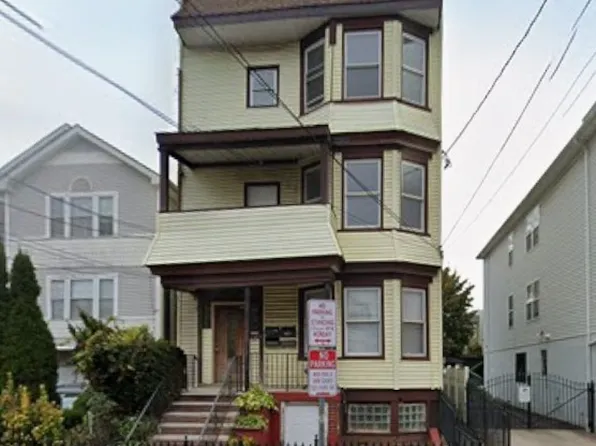 496 Irvine Turner Blvd Floor 2, Newark, NJ 07108