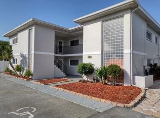 11975 3rd St E APT 4, Treasure Island, FL 33706
