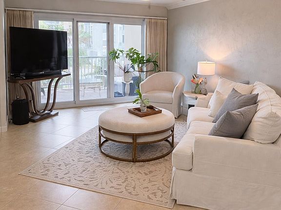 2nd image of 197 Durango Rd Unit 3D