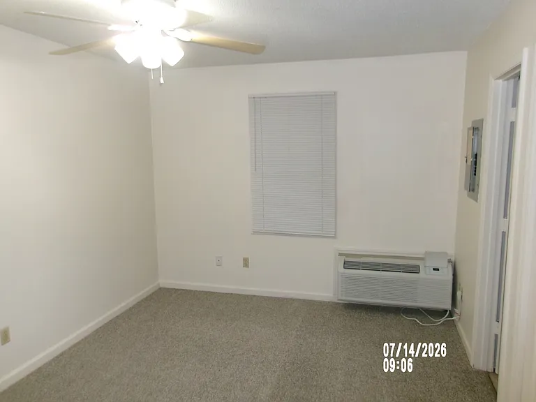 633 9th Ave NE #633 — Photo 11