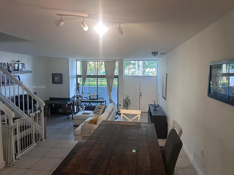 3003 NE 183rd Ln #0 — Photo 3