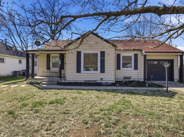 333 N Ridgewood Dr, Wichita, KS 67208