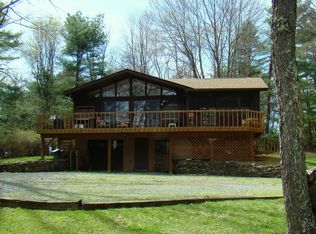 89 Oxford Dr, White Lake, NY 12786