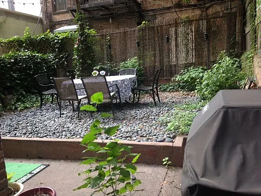 Rented by Prince Real Estate Associates LLC | media 8