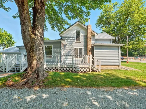 1104 N Main St, Nappanee, IN 46550