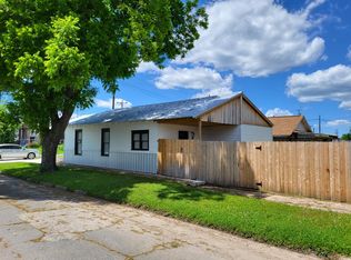 1000 N Poplar St #B, North Little Rock, AR 72114