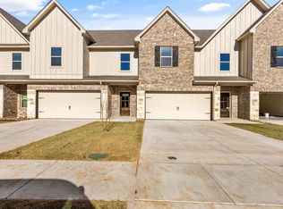 1105 Noble Flair Ct, Granbury, TX 76049