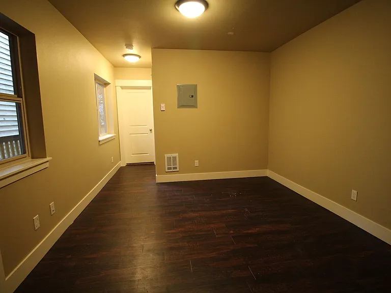 South Lane Apartments — Photo 73