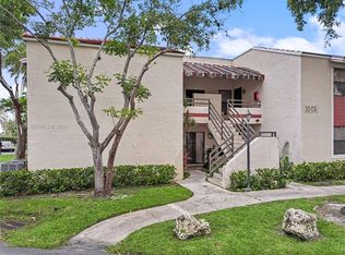 NE 3rd Ct #20135-1, Miami, FL 33179