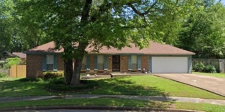 1st image of 1290 Oak Park Cv