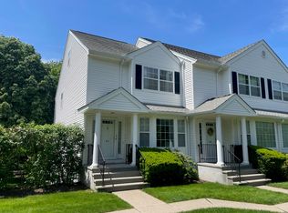 180 Turn Of River Rd UNIT 4A, Stamford, CT 06905