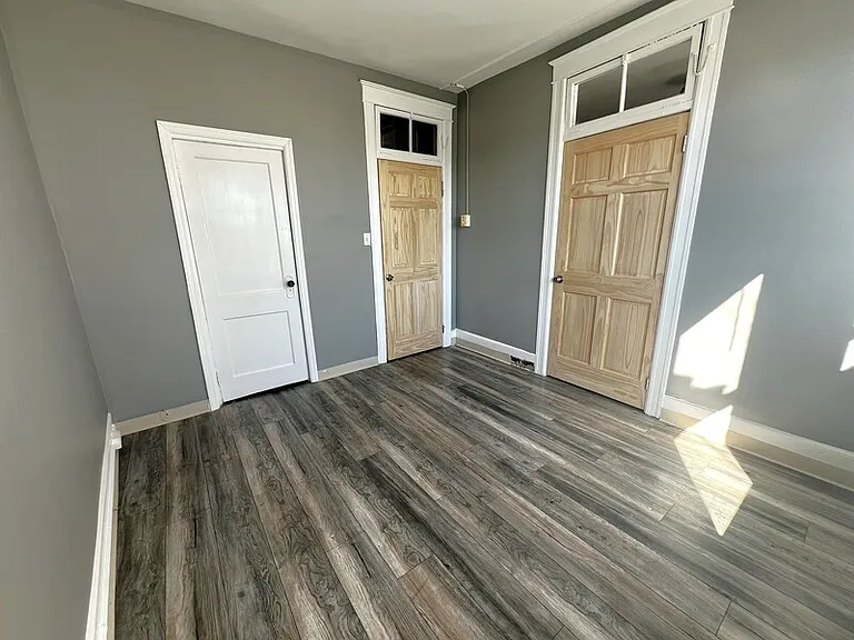 2 Raymond Ave #2A — Photo 3
