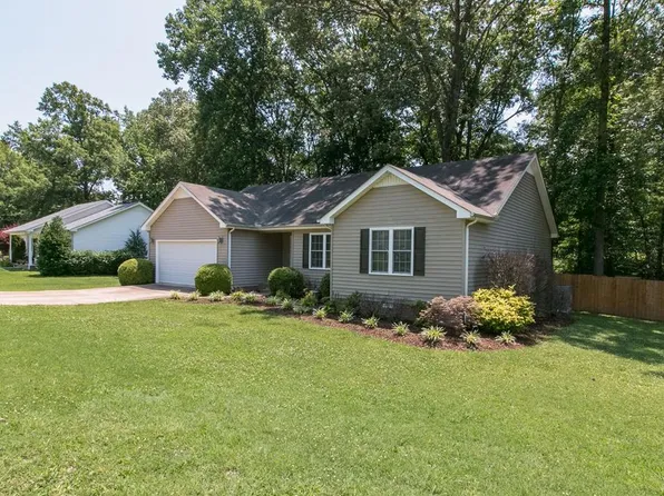 177 Krista Cv, Paris, TN 38242