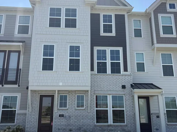 418 Elise Dr, Westfield, IN 46074