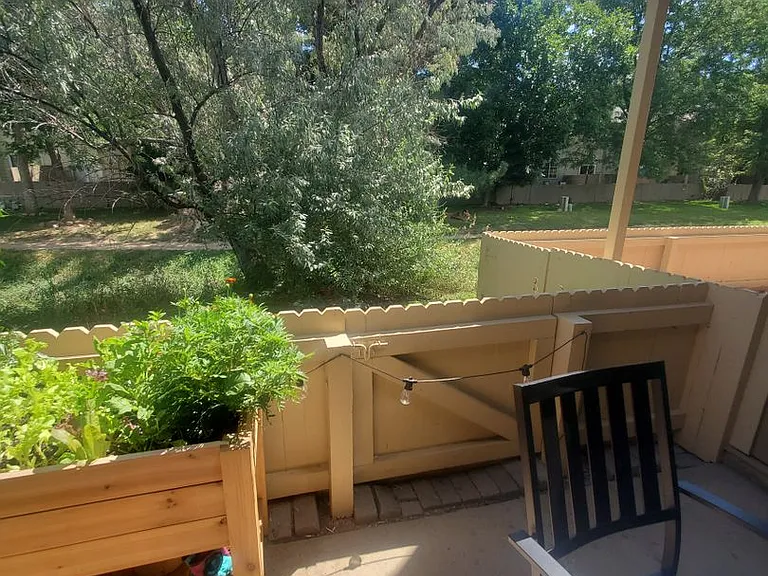 1425 Bacchus Dr #B13 — Photo 33