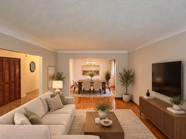 78 Roxaline St, Toronto, ON M9P 2Z2