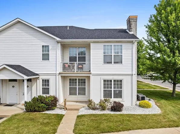 217 Adams Pointe Blvd Unit 1, Mars, PA 16046