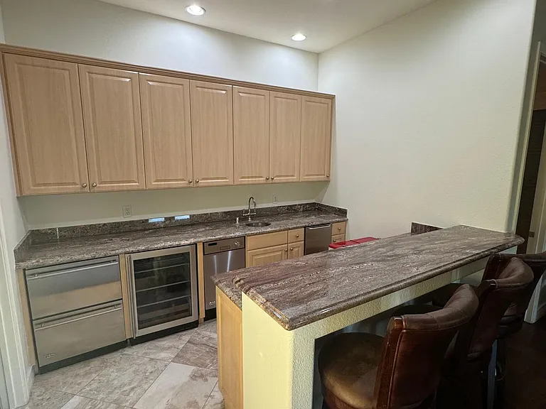 5 Chopin Ct — Photo 43