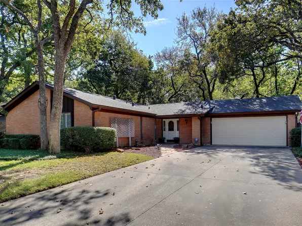 1229 Kathryn St, Hurst, TX 76053