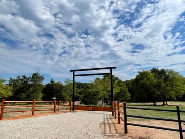 359 Vz County Road 1126, Fruitvale, TX 75127