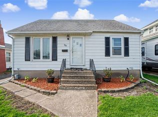 1125 J Ave NW, Cedar Rapids, IA 52405