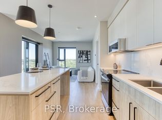 150 Hollywood Ct #617, Cambridge, ON N1R 0E6