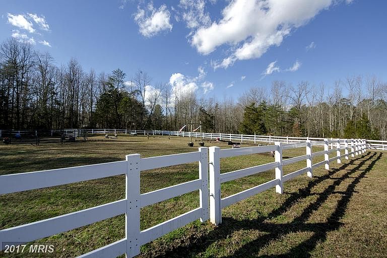 8209 Surry Rd, Fredericksburg, VA 22407 Zillow