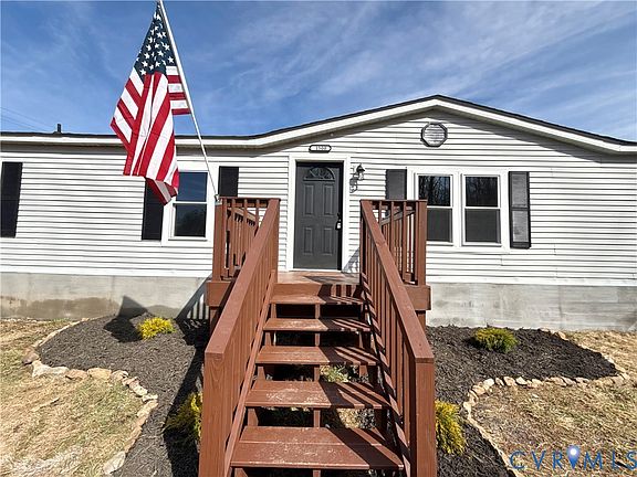 2nd image of 1500 Webster Rd