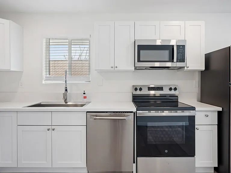 4537 Anita Ave #2 — Photo 7