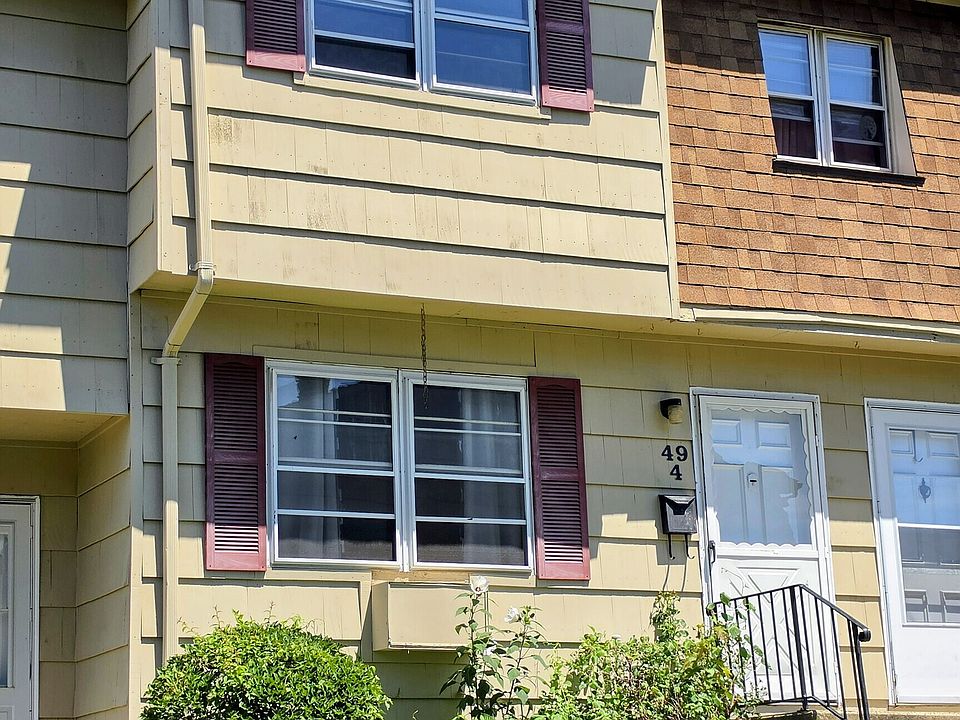 1st image of 49 Ridge Road #4