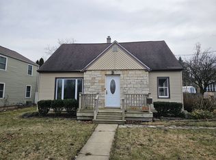 523 W Prairie St, Marengo, IL 60152