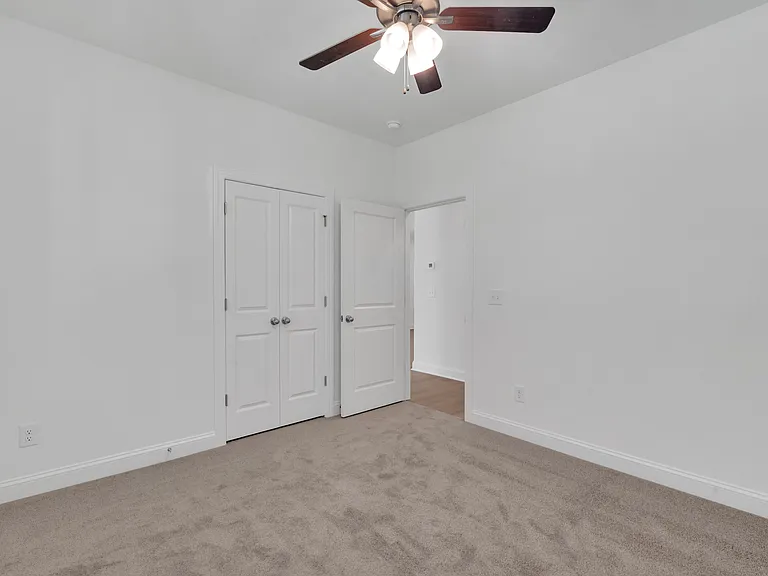 233 Broad St — Photo 23