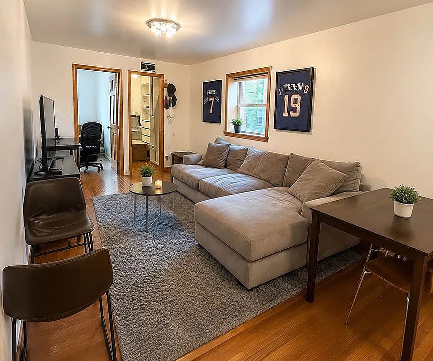 2 bed · 1 bath in East Village, Manhattan