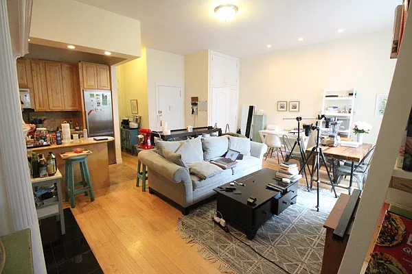 Rented by Luxor Homes & Investment Realty | media 16