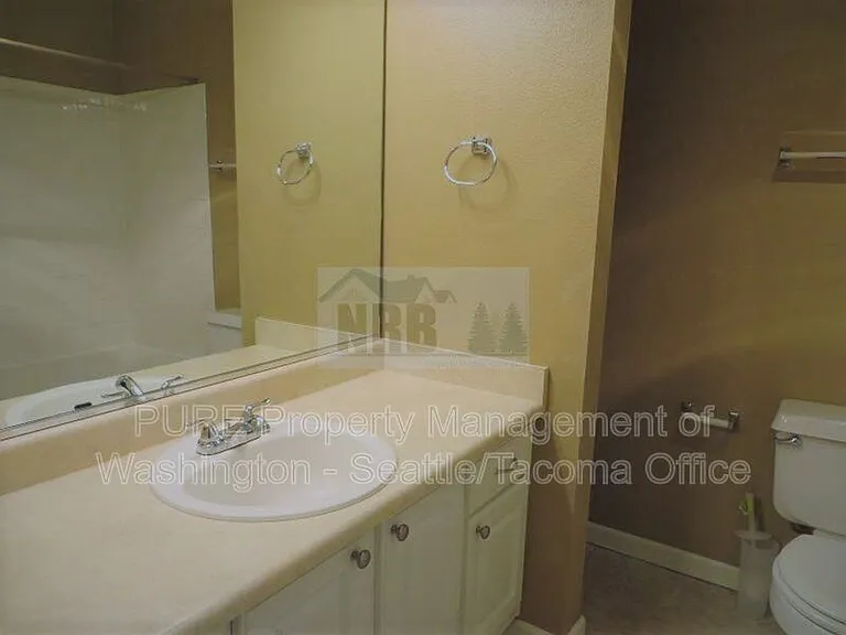 31500 33rd Pl SW #D103 — Photo 15