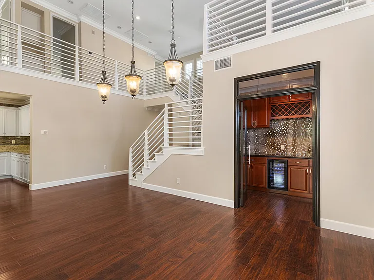 2854 Alamitos Rd — Photo 9