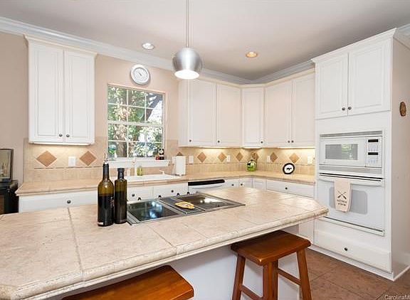 5th image of 104 Ivyridge Ct
