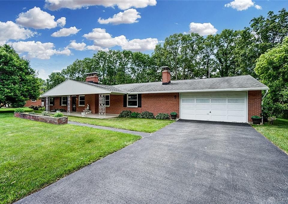 1st image of 152 Shadybrook Dr