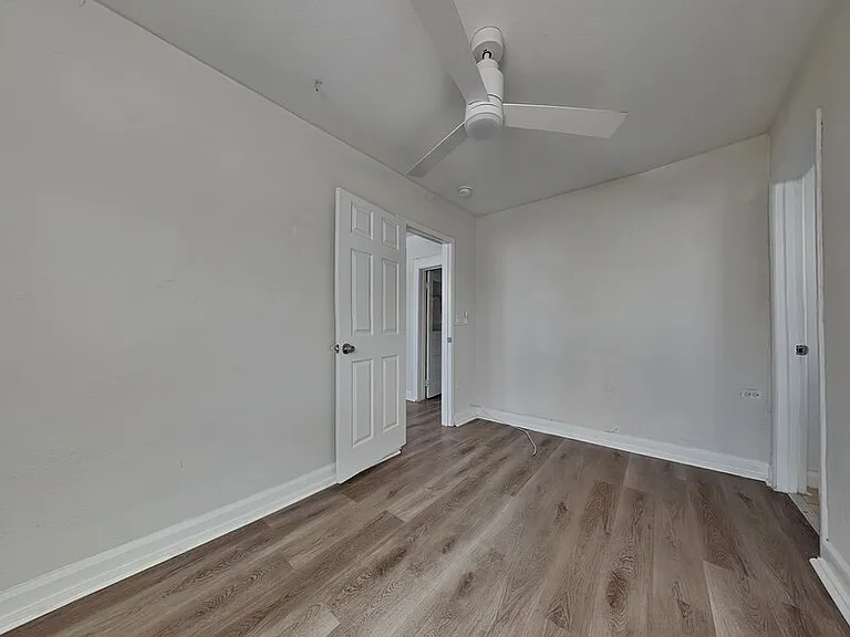 2904 W Chestnut St #2 — Photo 10