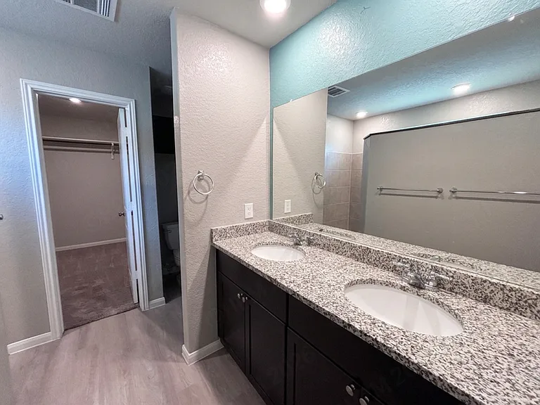 9723 Morgans Mls — Photo 14