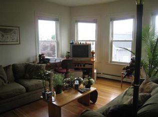 55 Oak St #3F, Somerville, MA 02143