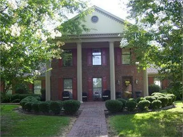 705 Starkville Rd, Houston, MS 38851