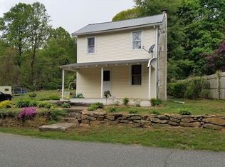 750 Walker Rd, Macungie, PA 18062