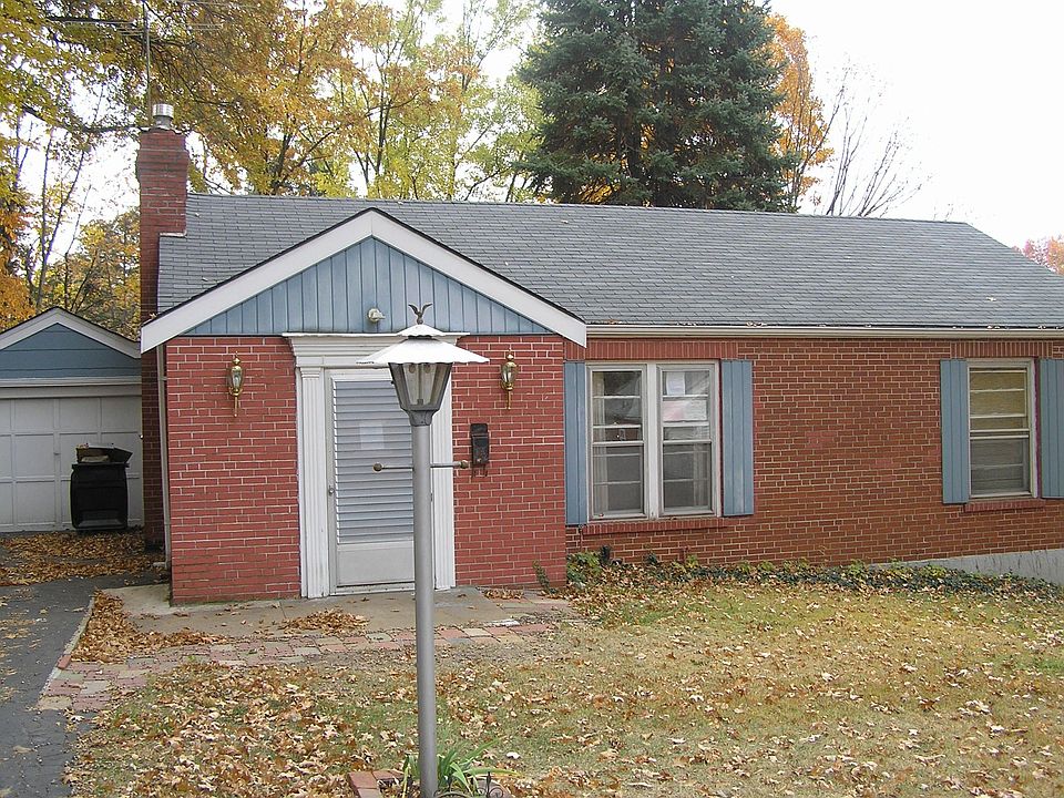 1st image of 206 Moundale Dr