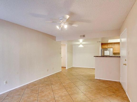 4th image of 5757 W Eugie Ave Unit 1070