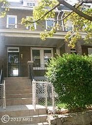 2nd image of 315 Seaton Pl NE