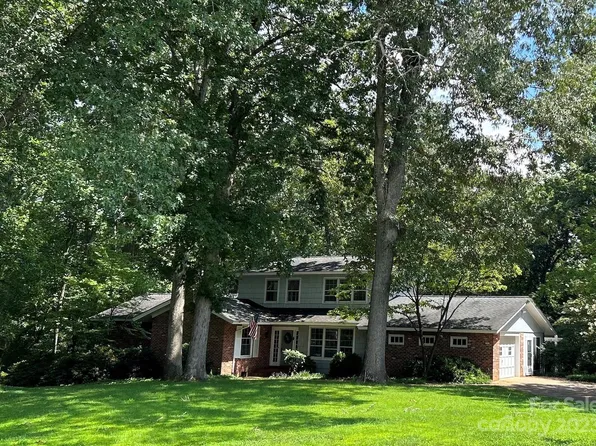 129 Hillside Dr, Shelby, NC 28150